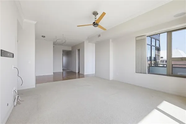 $995,000 | 4950 Central Street, Unit 702, Kansas City, MO 64112