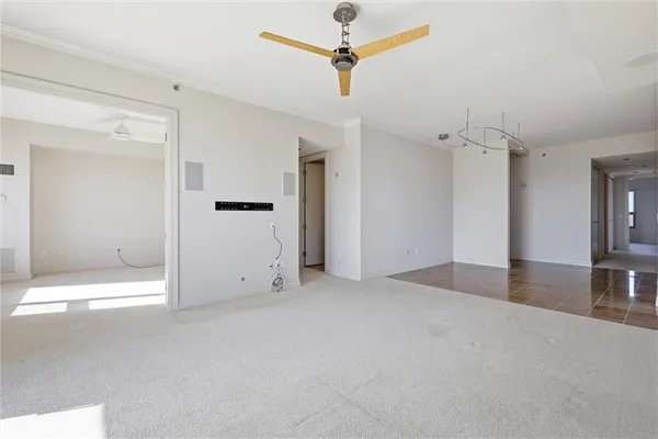 $995,000 | 4950 Central Street, Unit 702, Kansas City, MO 64112