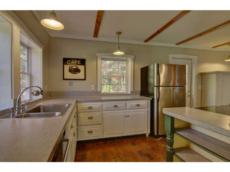 239 Hallville Road Exeter, RI 02822 - Photo 3 of 25 Kitchen.