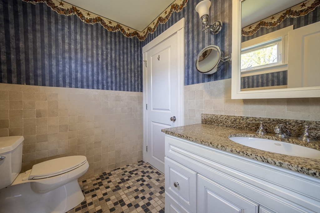16 South Merrill Street Haverhill, MA 01835 - Photo 13 of 21