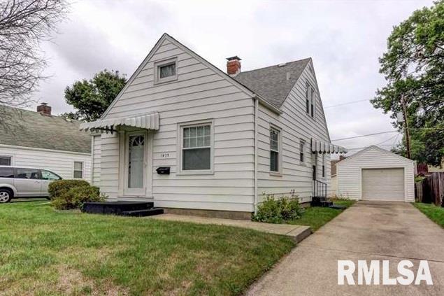 1425 West Circle Road Peoria, IL 61604 - Photo 1 of 22 Gallery Image 1