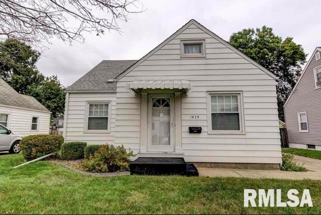1425 West Circle Road Peoria, IL 61604 - Photo 2 of 22 Gallery Image 2