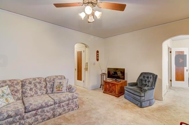 1425 West Circle Road Peoria, IL 61604 - Photo 5 of 22 Gallery Image 5