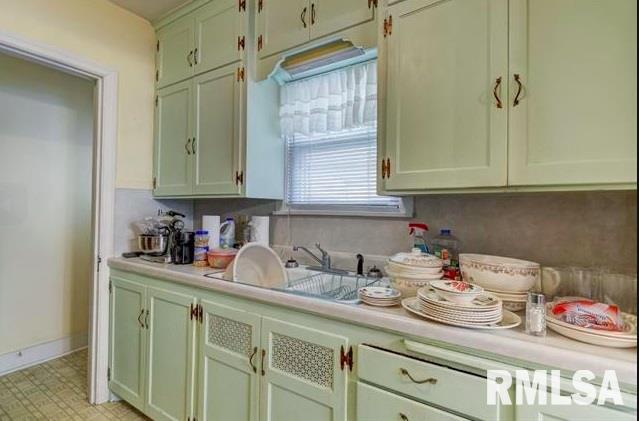 1425 West Circle Road Peoria, IL 61604 - Photo 8 of 22 Gallery Image 8