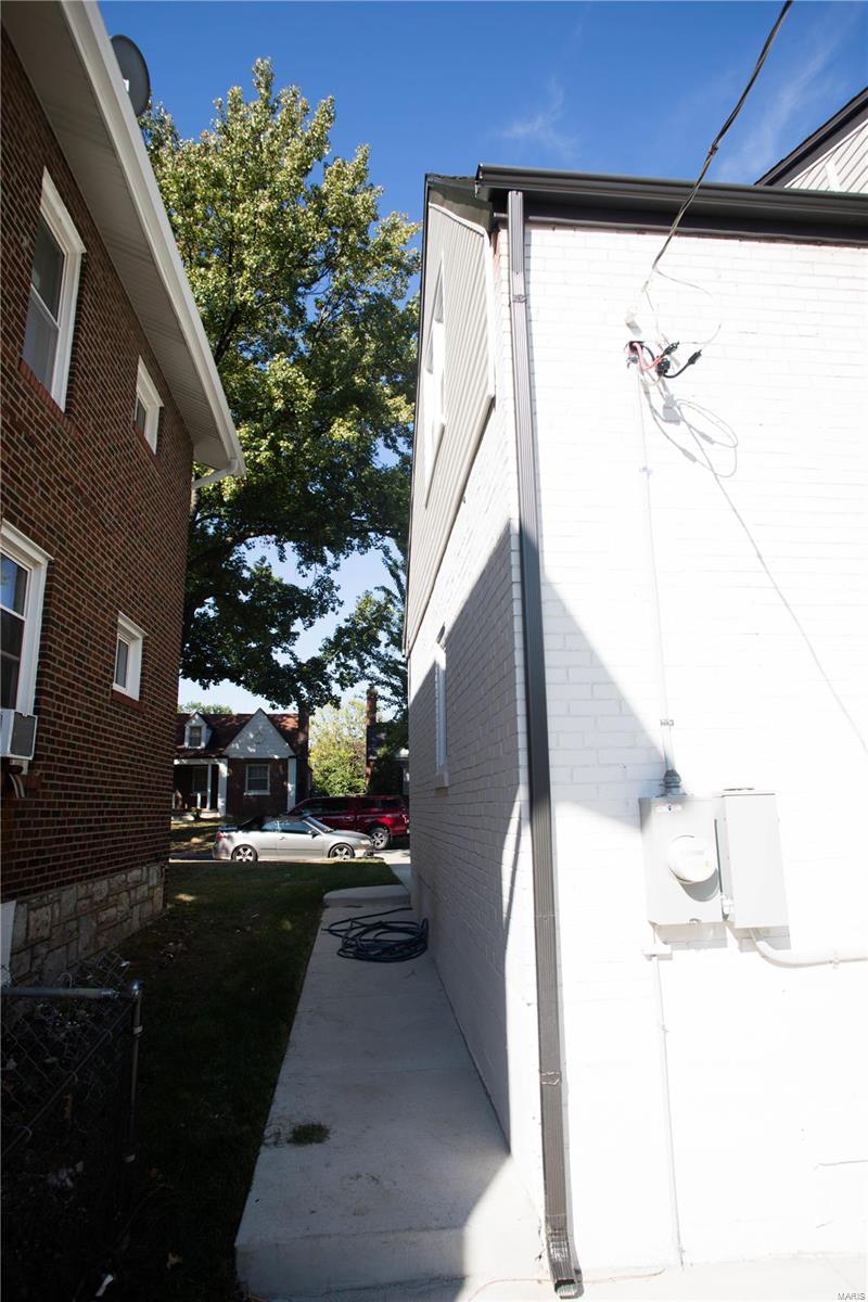 1090 Roth Avenue St. Louis, MO 63130 - Photo 33 of 33