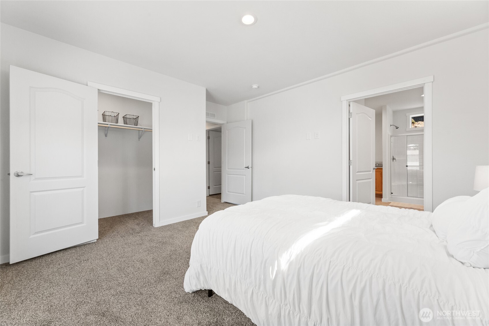 1115 Orangewood Street, Unit 19 Enumclaw, WA 98022 - Photo 18 of 22