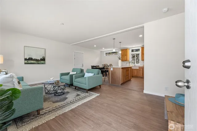 $1,850 | 1115 Orangewood Street, Unit 19, Enumclaw, WA 98022