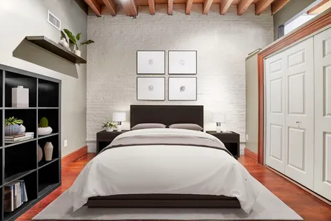 $1,094,500 | 96 South Street, Unit 3, Boston, MA 02111