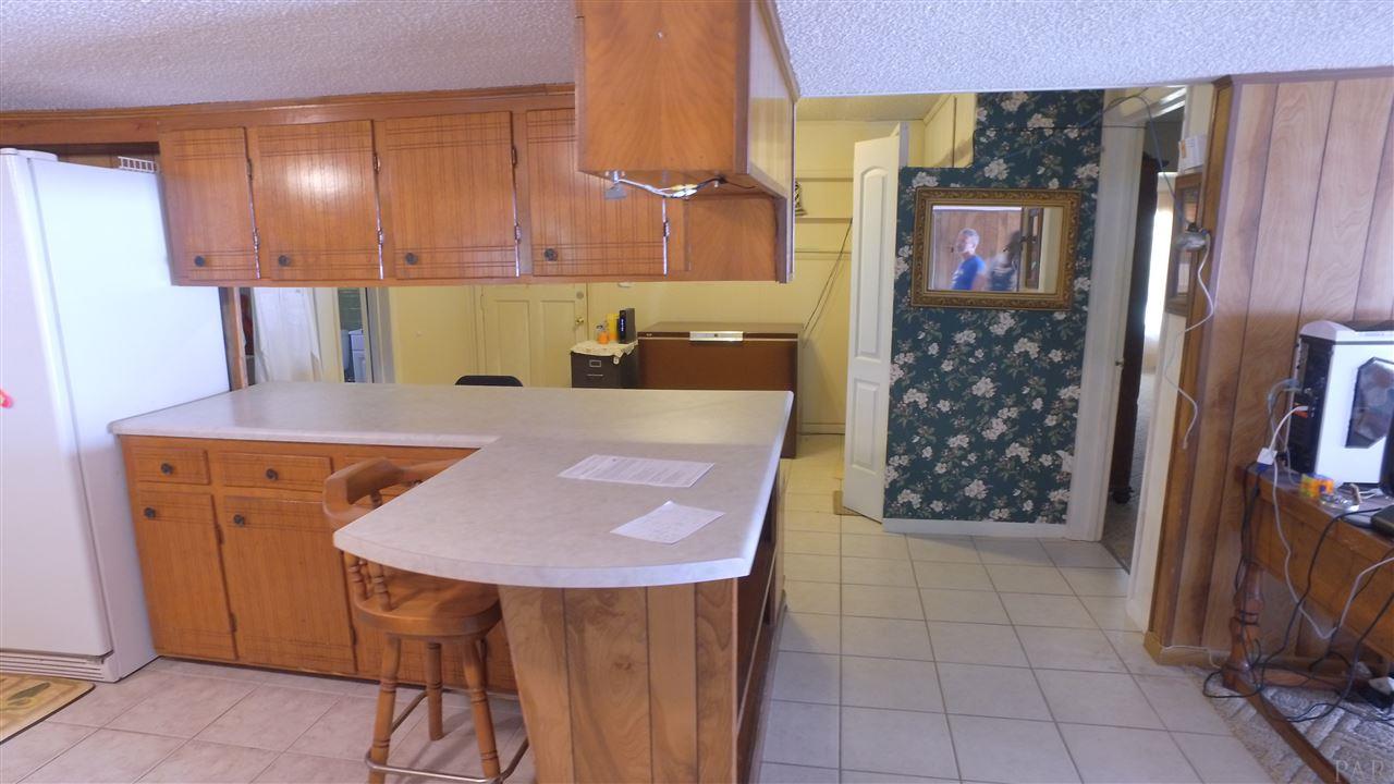 7358 Frank Reeder Road Pensacola, FL 32526 - Photo 9 of 25 Gallery Image 9