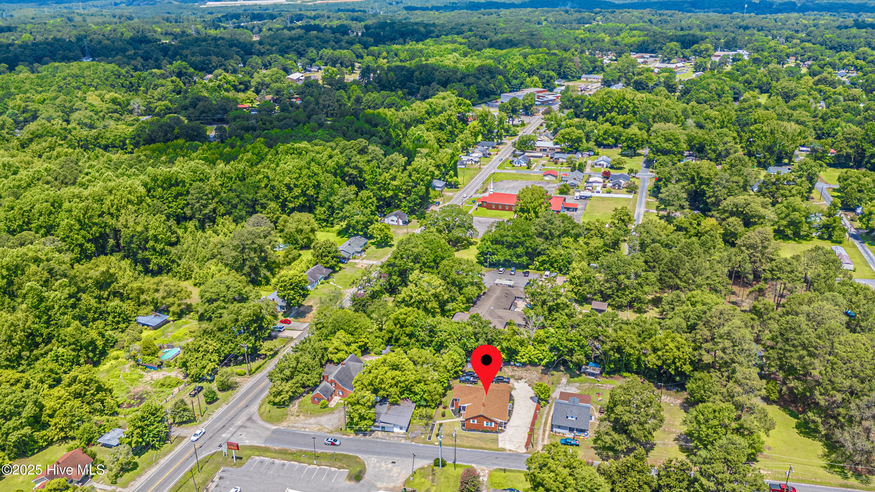 109 Entwistle 3rd Street Rockingham, NC 28379 - Photo 23 of 57 DJI_20250703122530_0004_D-Edit