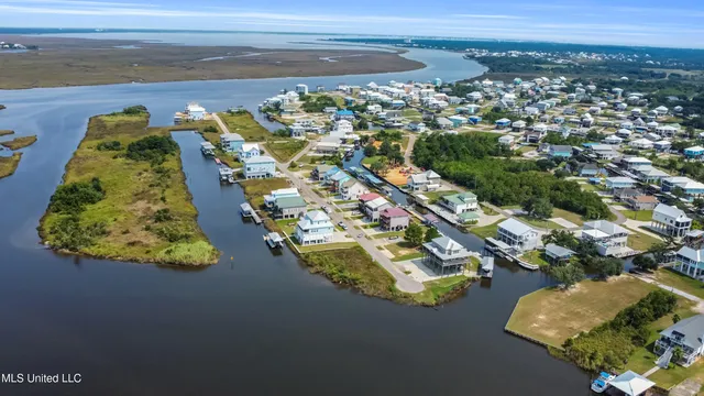 $635,000 | 4161 Ireland Street, Bay St. Louis, MS 39520