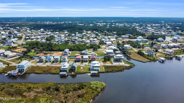 $635,000 | 4161 Ireland Street, Bay St. Louis, MS 39520