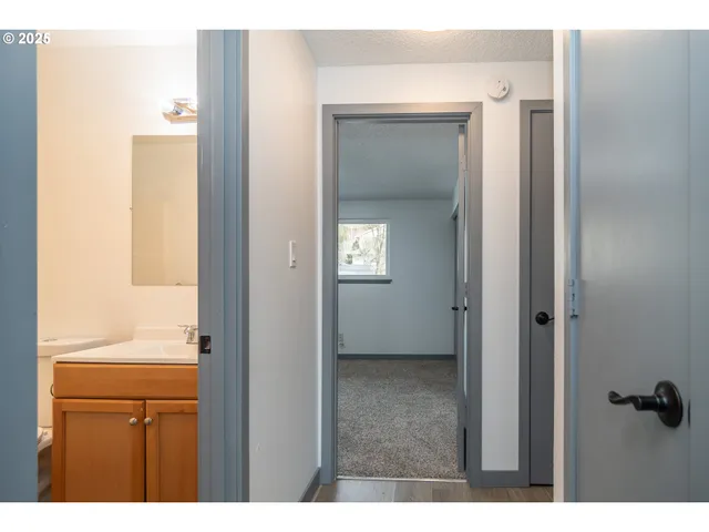 $119,990 | 885 Northeast Sunset Street, Unit 22, Roseburg, OR 97470