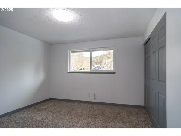 $117,990 | 885 Northeast Sunset Street, Unit 22, Roseburg, OR 97470