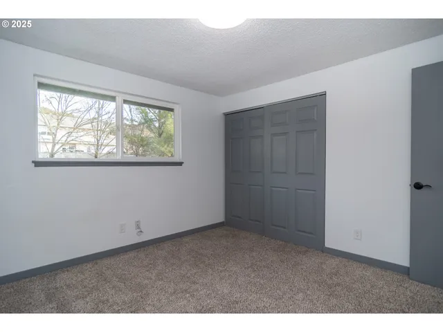 $119,990 | 885 Northeast Sunset Street, Unit 22, Roseburg, OR 97470