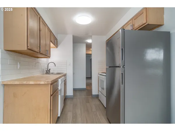 $117,990 | 885 Northeast Sunset Street, Unit 22, Roseburg, OR 97470