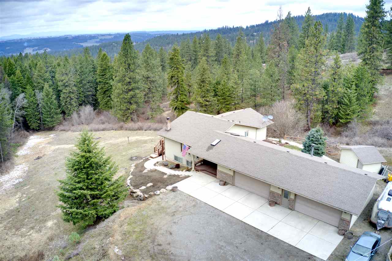 16705 Foothills Road Spokane, WA 99217 - Photo 2 of 20