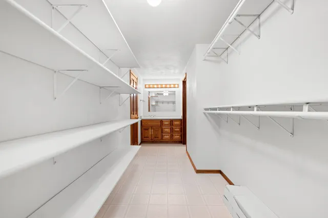 $724,900 | W2227 Redwood Drive, Pulaski, WI 54162