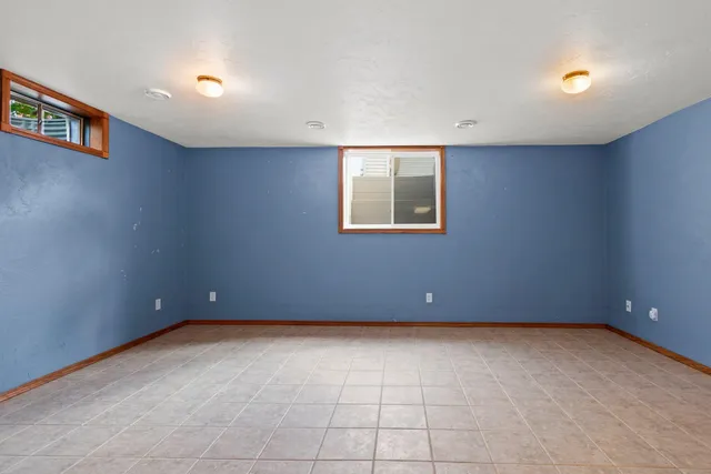 $724,900 | W2227 Redwood Drive, Pulaski, WI 54162