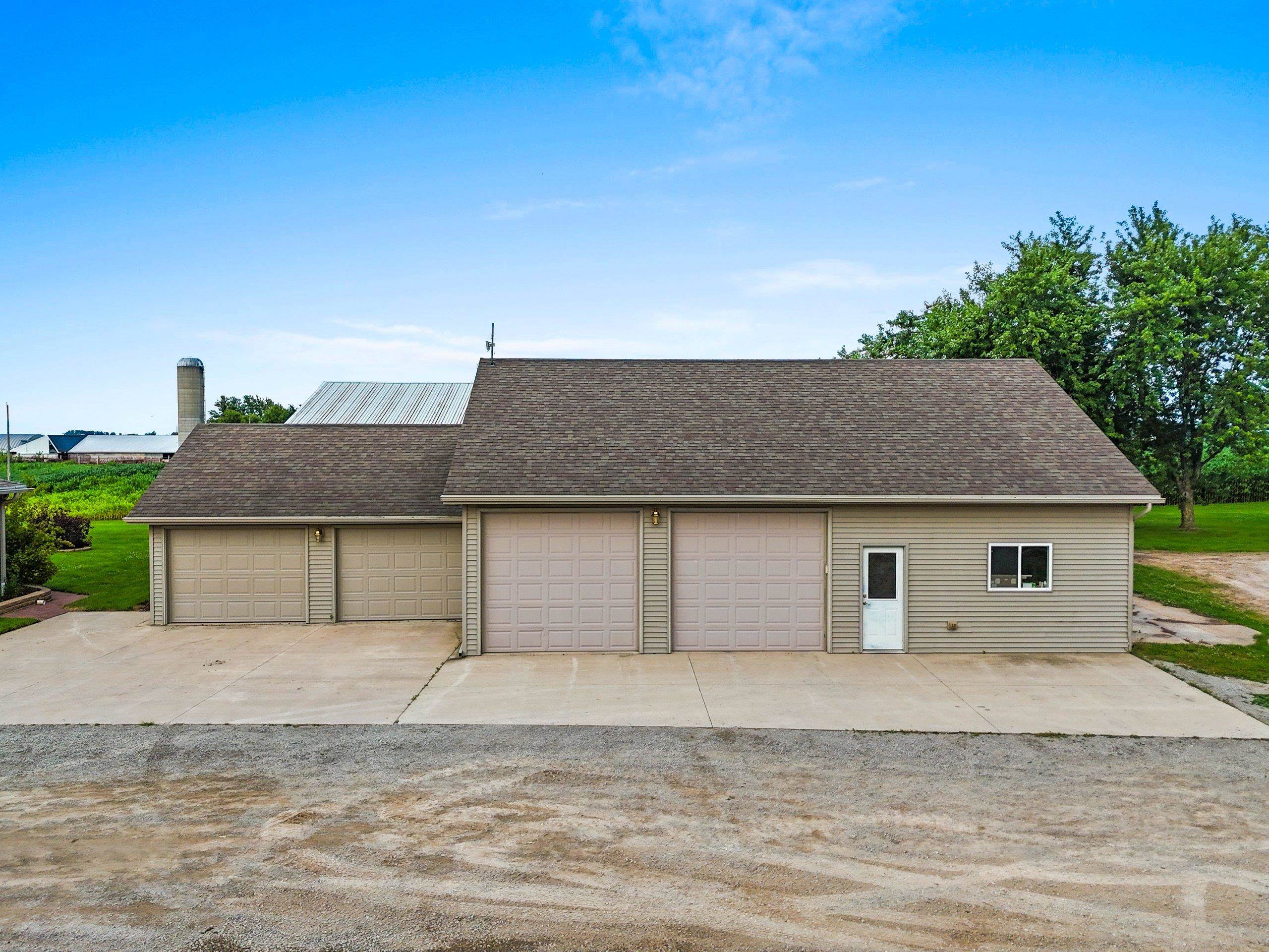 W2227 Redwood Drive Pulaski, WI 54162 - Photo 35 of 68