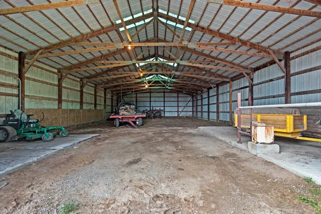 $724,900 | W2227 Redwood Drive, Pulaski, WI 54162