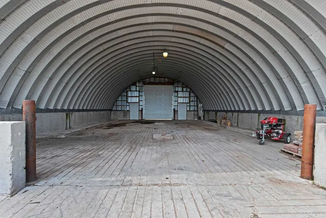 $724,900 | W2227 Redwood Drive, Pulaski, WI 54162