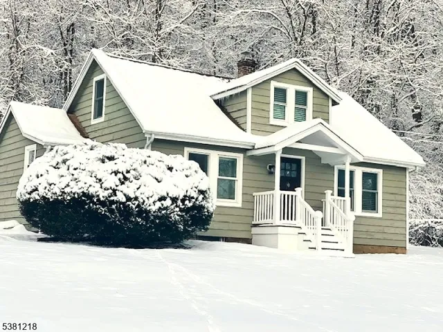 $595,000 | 6 Cold Hill Road, Morristown, NJ 07960