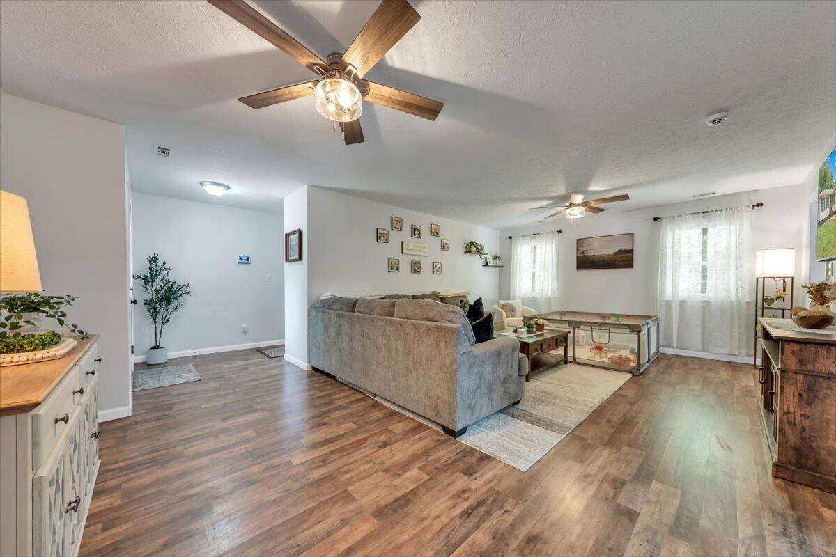 4218 Goose Dam Road Rocky Mount, VA 24151 - Photo 4 of 27 05-MIB00374