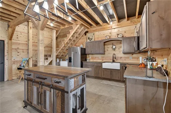 $299,000 | 29990 South 2725 Road, Sheldon, MO 64784