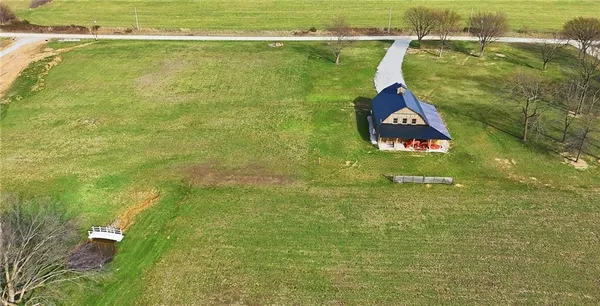 $299,000 | 29990 South 2725 Road, Sheldon, MO 64784