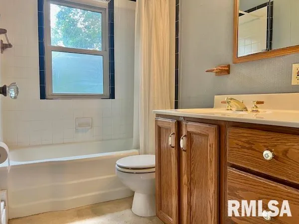 $125,000 | 4532 23rd Avenue, Rock Island, IL 61201