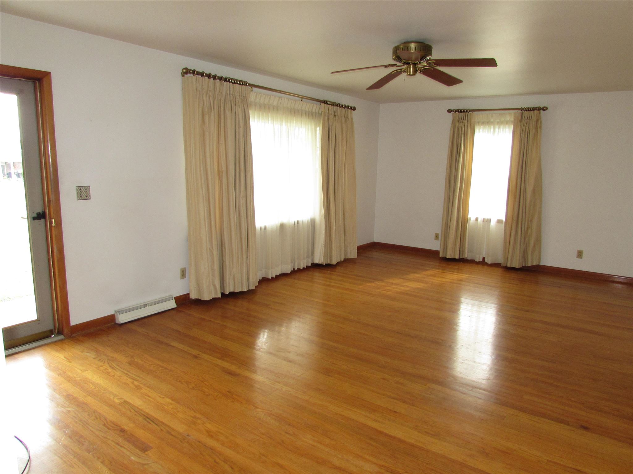 5455 Tile Factory Road Mount Vernon, IN 47620 - Photo 2 of 26 Gallery Image 2