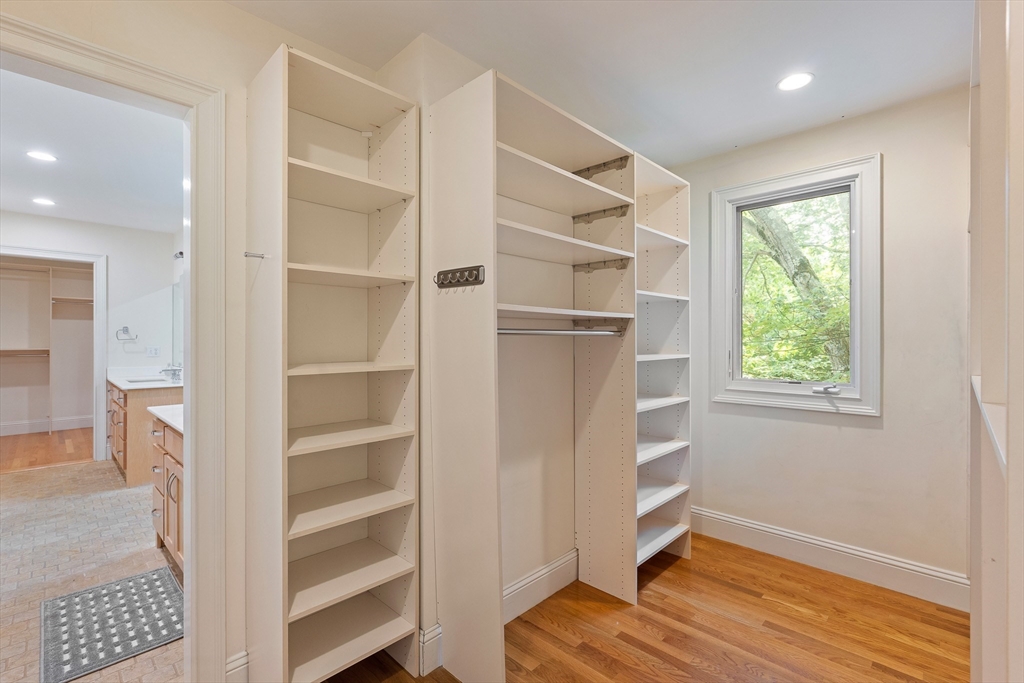 103 Levbert Road, Unit 103 Newton, MA 02459 - Photo 34 of 39