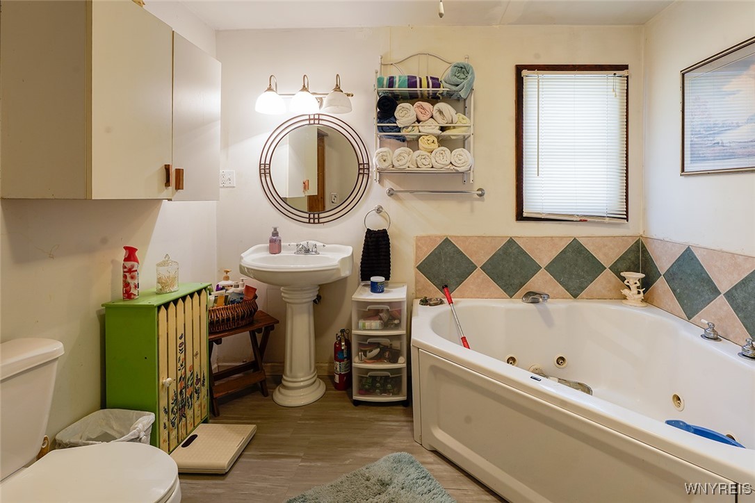 30 Parkview Lackawanna, NY 14218 - Photo 14 of 31 BATHROOM 2ND VIEW