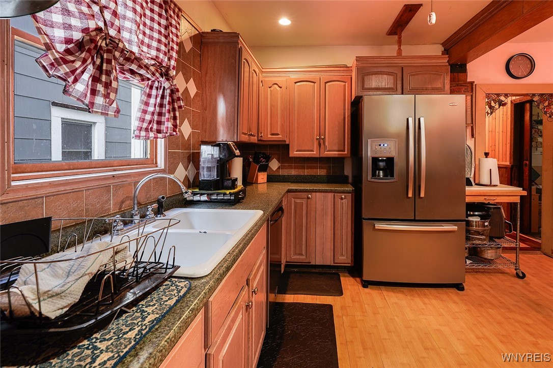 30 Parkview Lackawanna, NY 14218 - Photo 9 of 31 KITCHEN