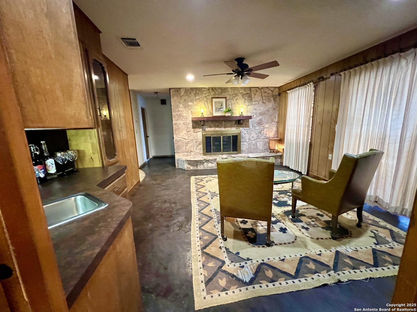 433 Fort Clark Road Brackettville, TX 78832 - Photo 9 of 46 a view of a workspace with furniture