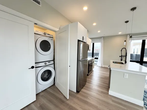 $2,995 | 1700 Dorchester Avenue, Unit 405, Boston, MA 02122