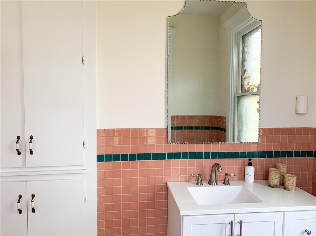 4704 East Washington Street Indianapolis, IN 46201 - Photo 25 of 49