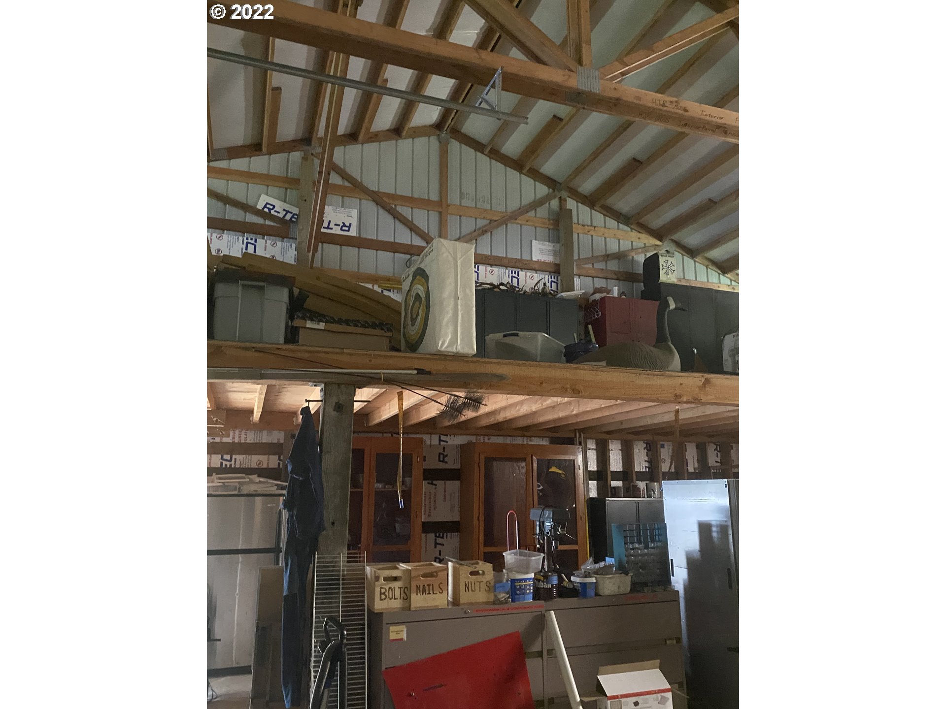5913 Bullock Road Oakland, OR 97462 - Photo 31 of 31 Utility Shed