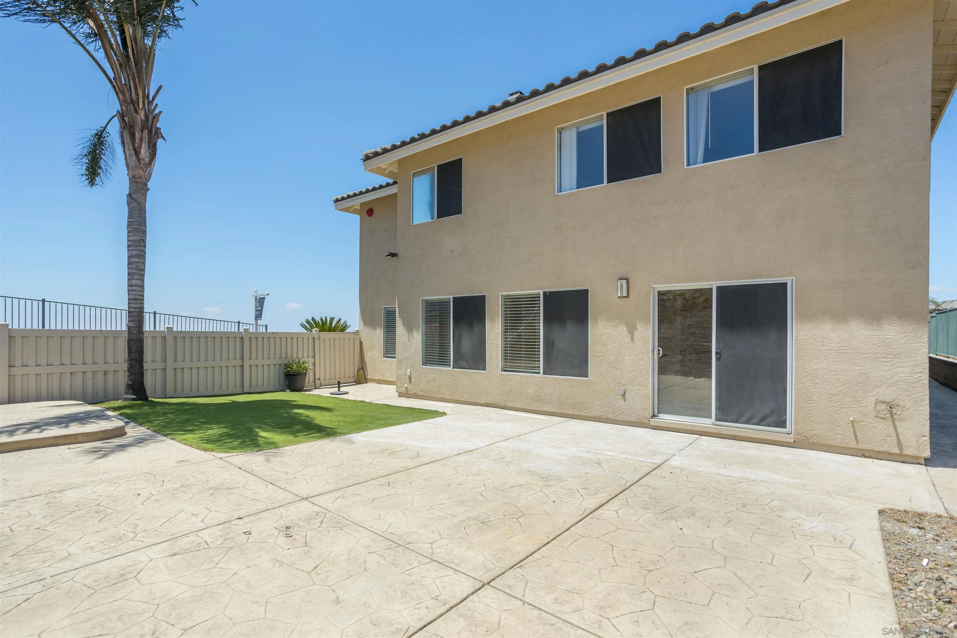 2168 Pointe Parkway Spring Valley, CA 91978 - Photo 36 of 50 front view of a house