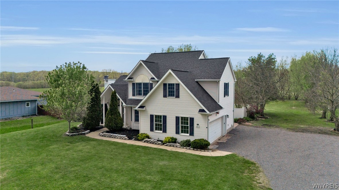 5435 Mapleton Road Lockport, NY 14094 - Photo 2 of 37
