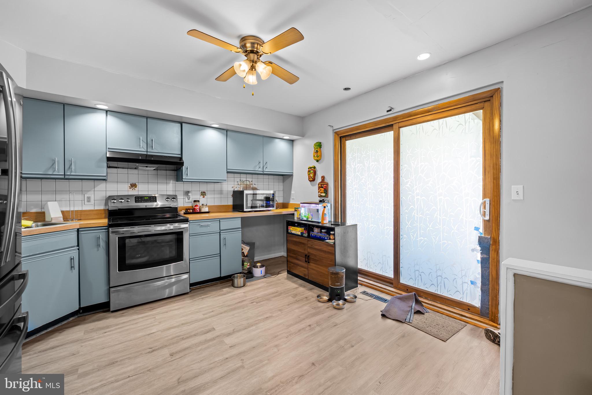 206 Cove Road Baltimore, MD 21221 - Photo 16 of 30 Gallery Image 16