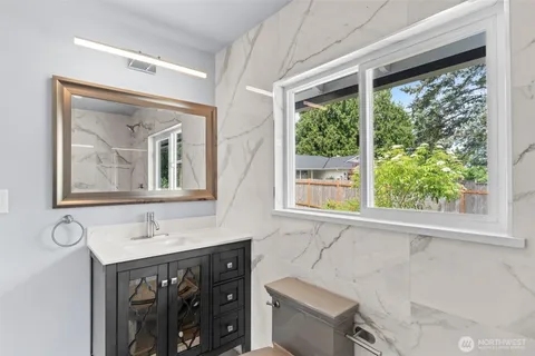 $625,000 | 5801 214th Street Southwest, Mountlake Terrace, WA 98043