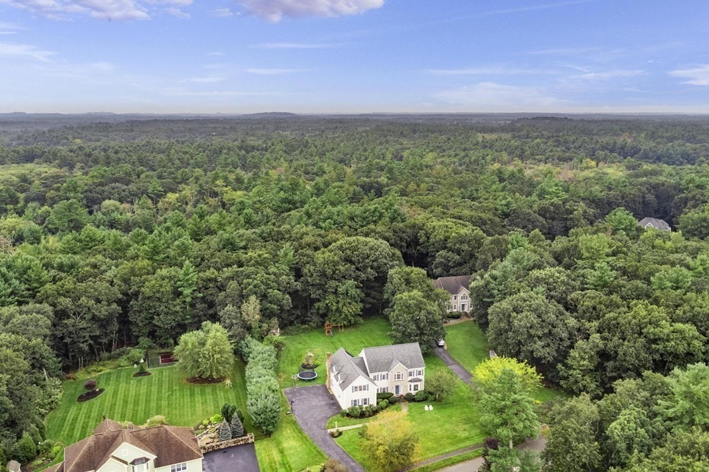 72 Pheasant Brook Road North Andover, MA 01845 - Photo 39 of 42 Gallery Image 39