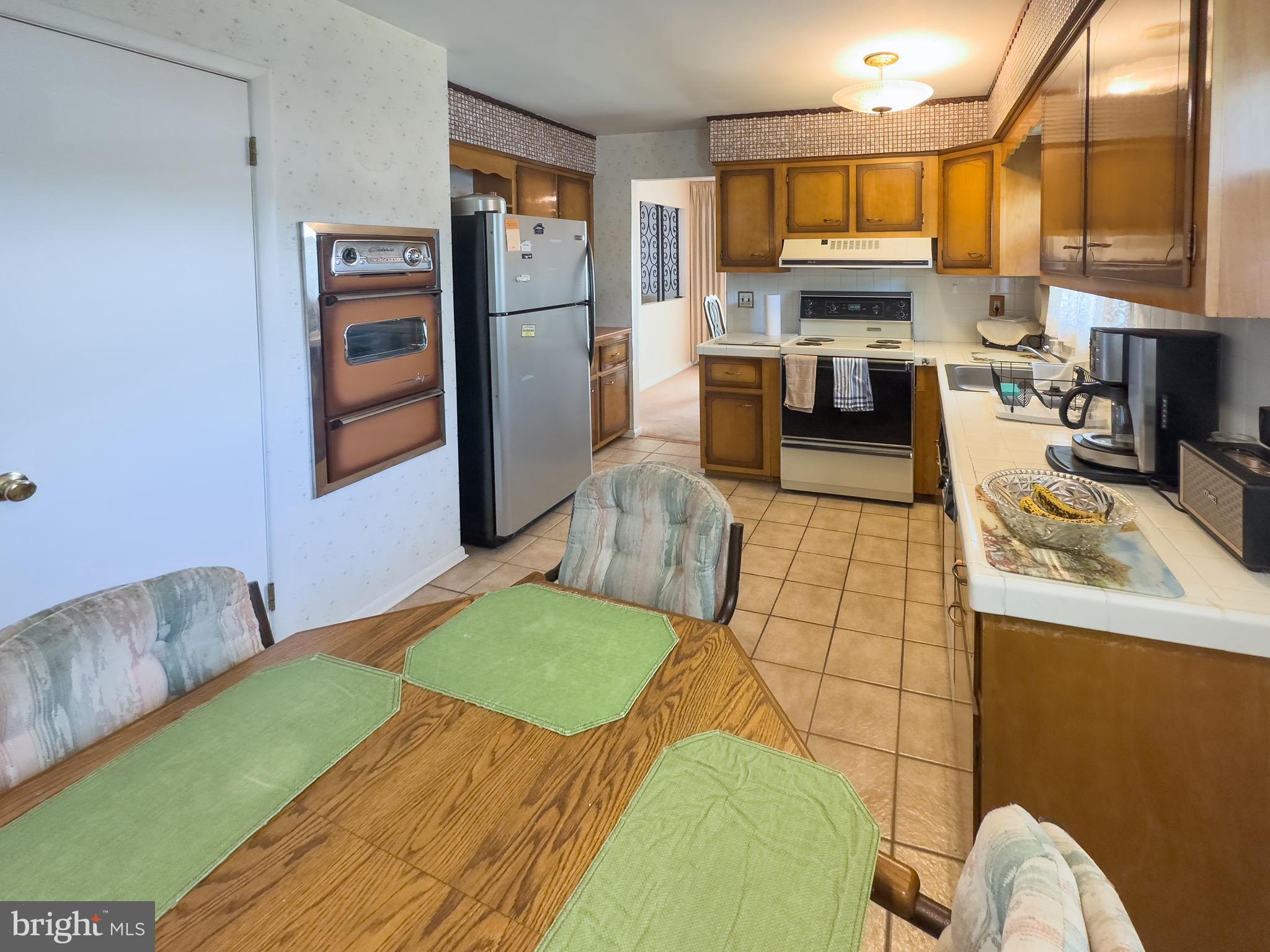 2206 Conrow Road Cinnaminson, NJ 08077 - Photo 8 of 27 Gallery Image 8
