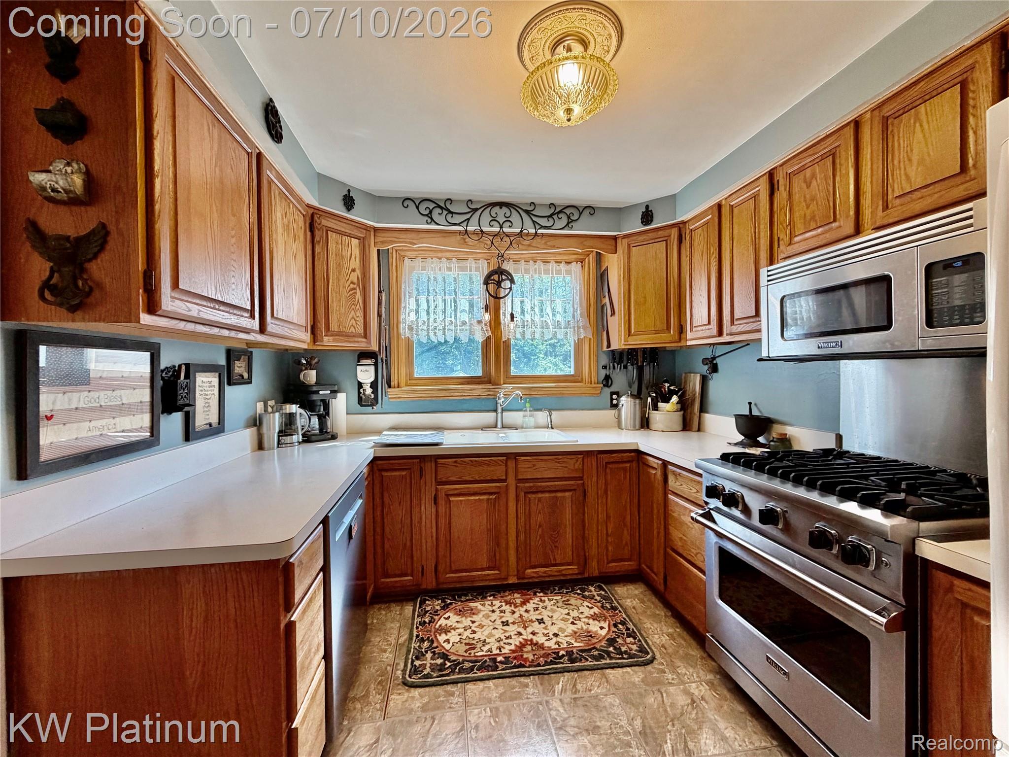 1581 Emerson Road Goodells, MI 48027 - Photo 10 of 45 Kitchen