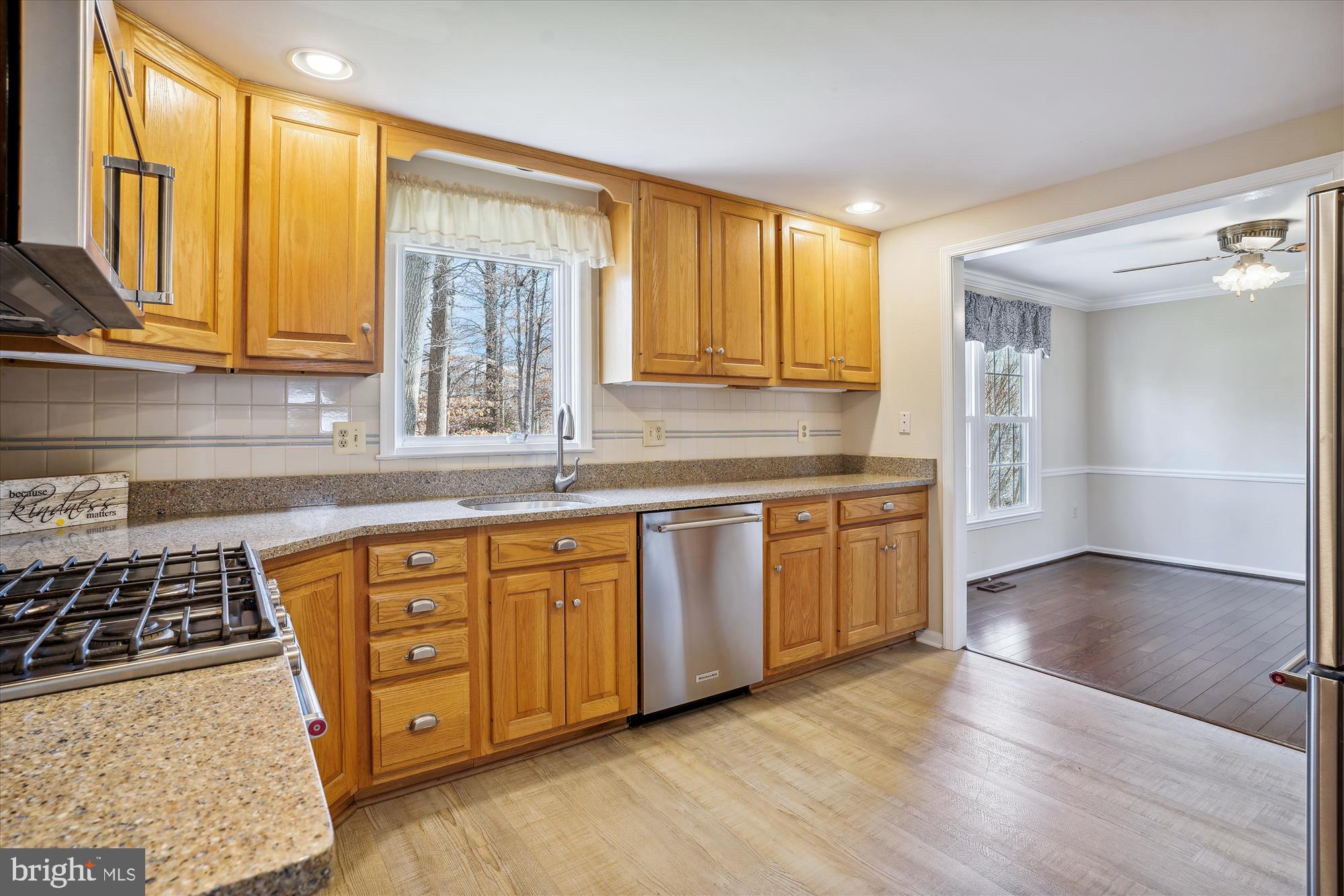 8015 Sunset Path Court Springfield, VA 22153 - Photo 8 of 40 Remodeled kitchen