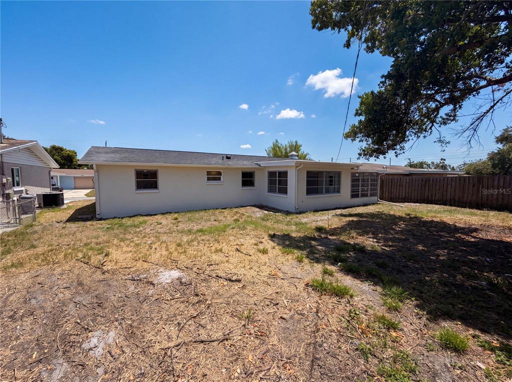 3523 Berkshire Street New Port Richey, FL 34652 - Photo 5 of 26