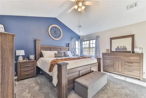 $375,000 | 1469 County Road 4500, Coffeyville, KS 67337