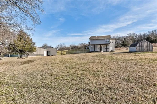 $375,000 | 1469 County Road 4500, Coffeyville, KS 67337